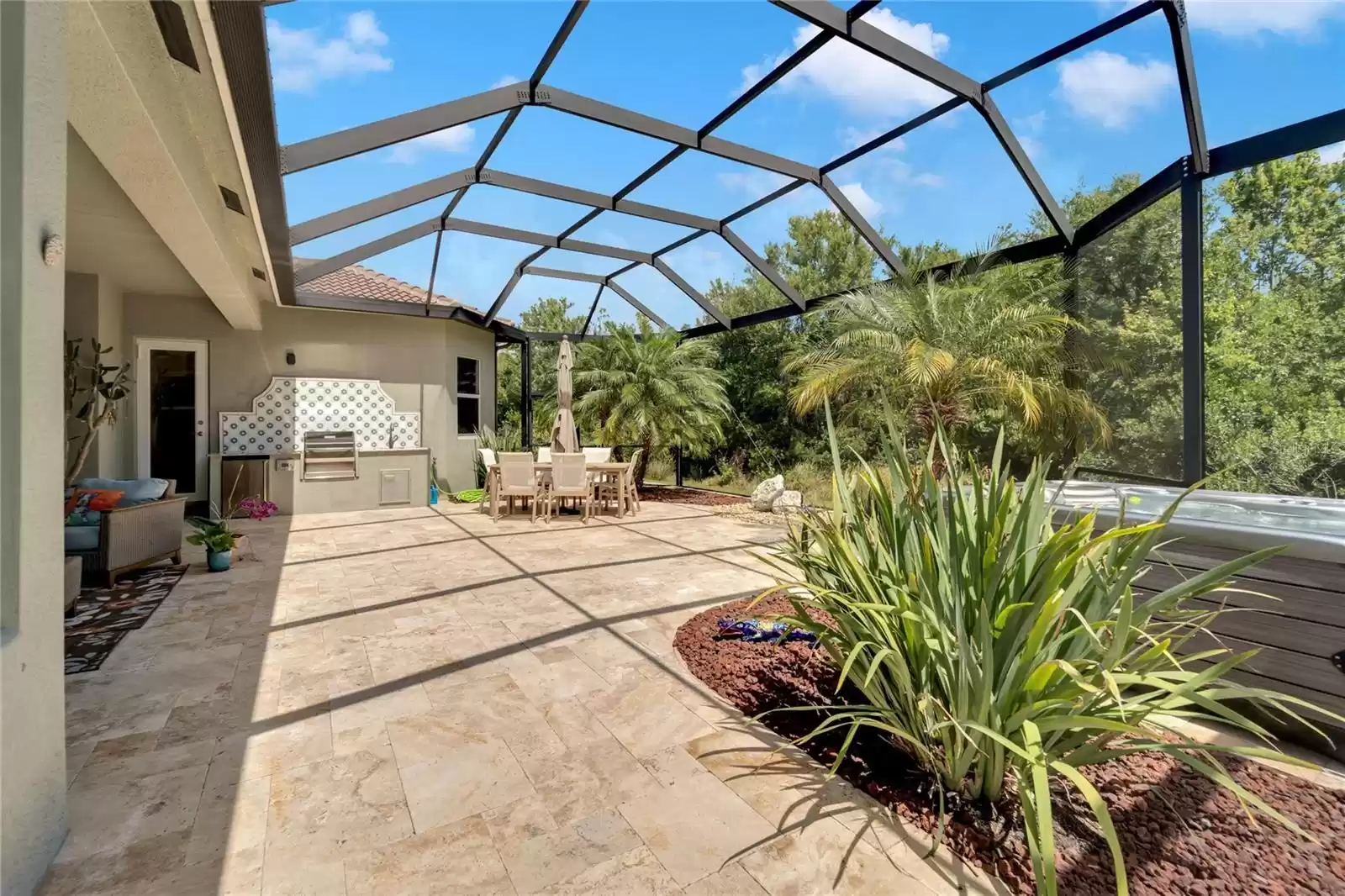 5036 EMERALD ISLE DRIVE, WIMAUMA, Florida 33598, 3 Bedrooms Bedrooms, ,3 BathroomsBathrooms,Residential,For Sale,EMERALD ISLE,MFRT3521816