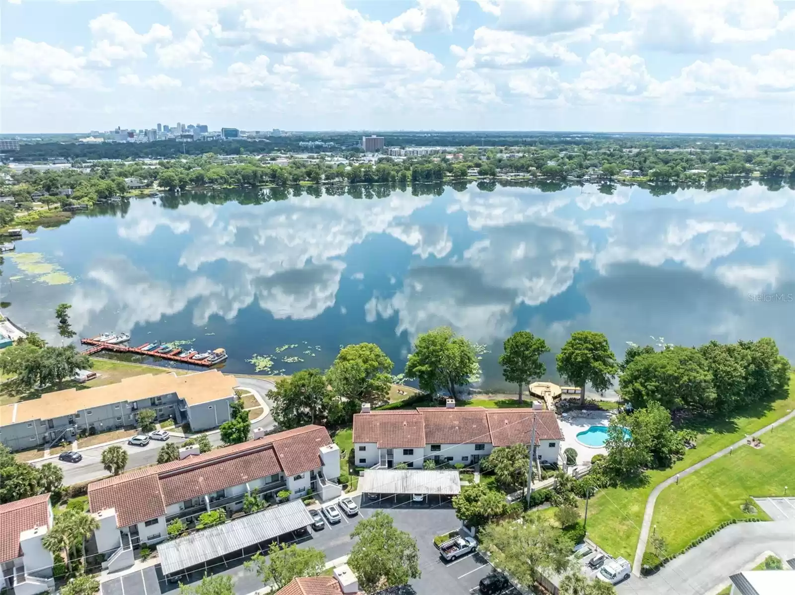 620 KILLARNEY BAY COURT, WINTER PARK, Florida 32789, 2 Bedrooms Bedrooms, ,2 BathroomsBathrooms,Residential,For Sale,KILLARNEY BAY,MFRO6201966