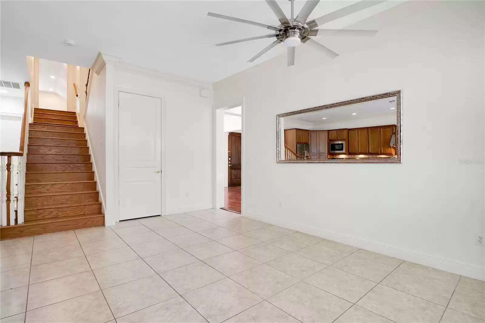 Dinette space off of kitchen.