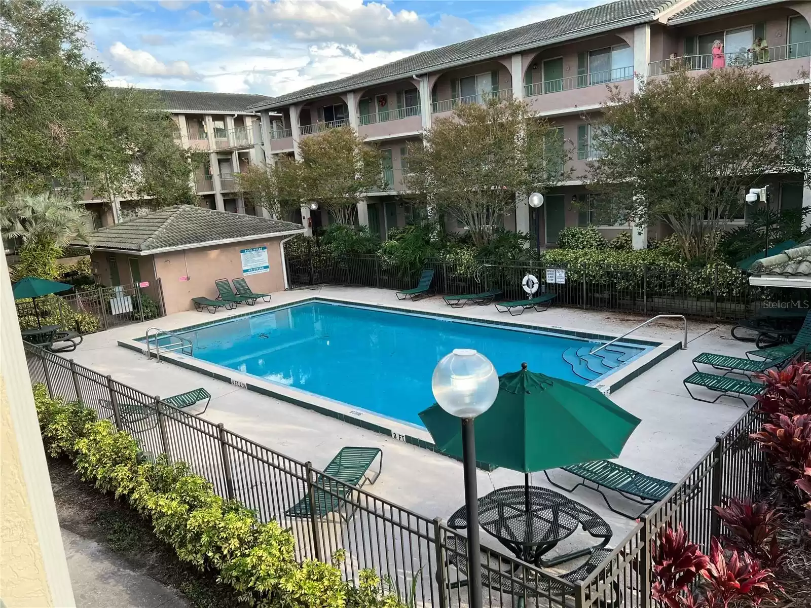 133 OYSTER BAY CIRCLE, ALTAMONTE SPRINGS, Florida 32701, 1 Bedroom Bedrooms, ,1 BathroomBathrooms,Residential,For Sale,OYSTER BAY,MFRO6203188