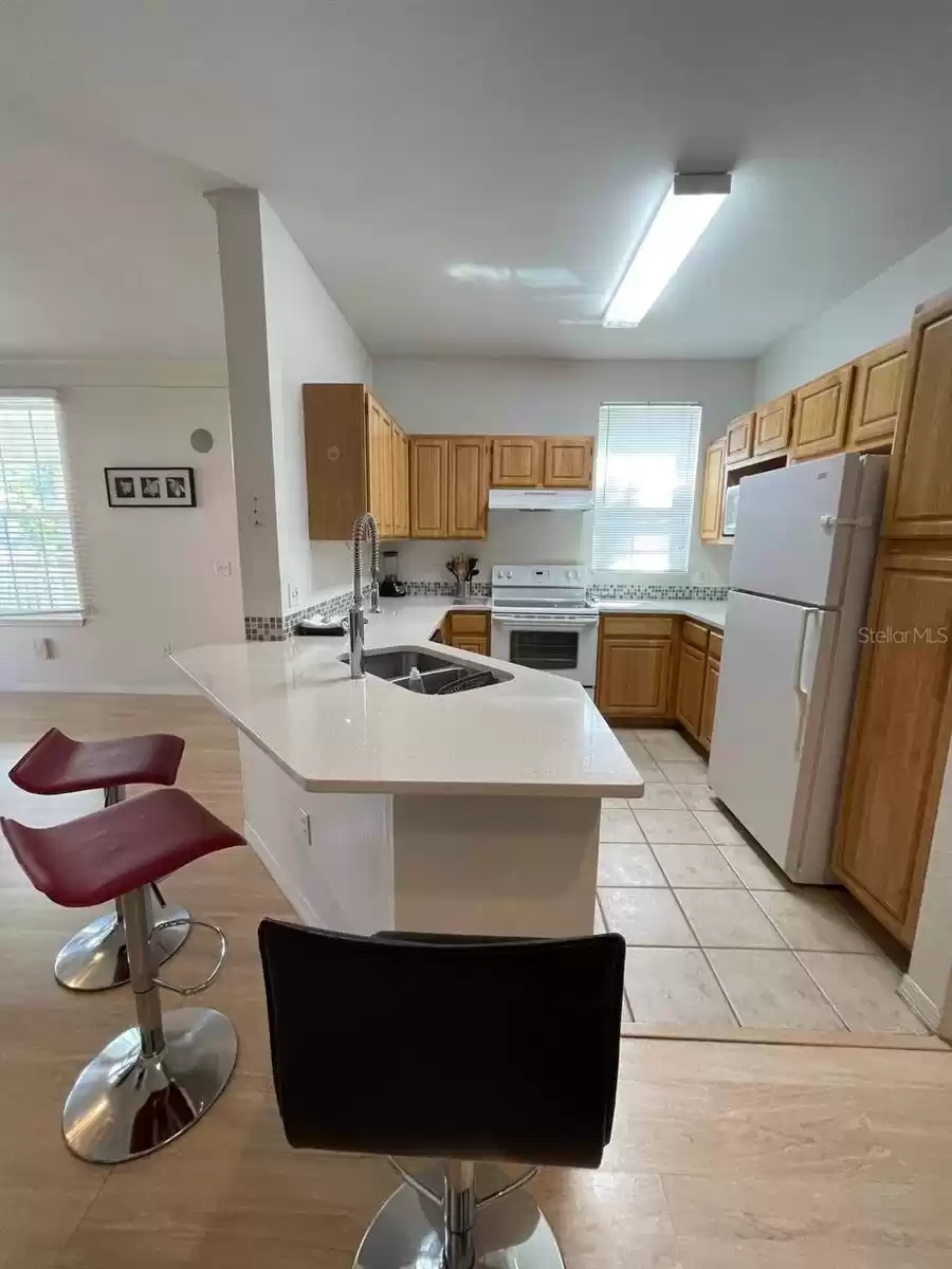 3213 GREENWICH VILLAGE BOULEVARD, ORLANDO, Florida 32835, 2 Bedrooms Bedrooms, ,2 BathroomsBathrooms,Residential,For Sale,GREENWICH VILLAGE,MFRO6203426