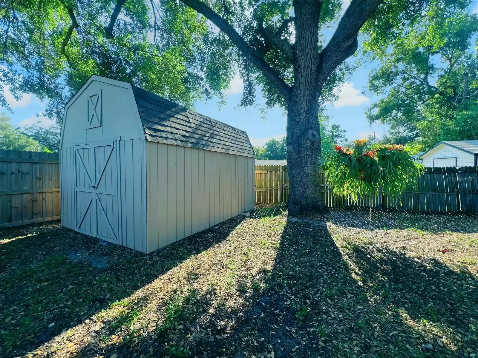 611 OPPITZ LANE, LAKELAND, Florida 33803, 4 Bedrooms Bedrooms, ,2 BathroomsBathrooms,Residential,For Sale,OPPITZ,MFRL4944643