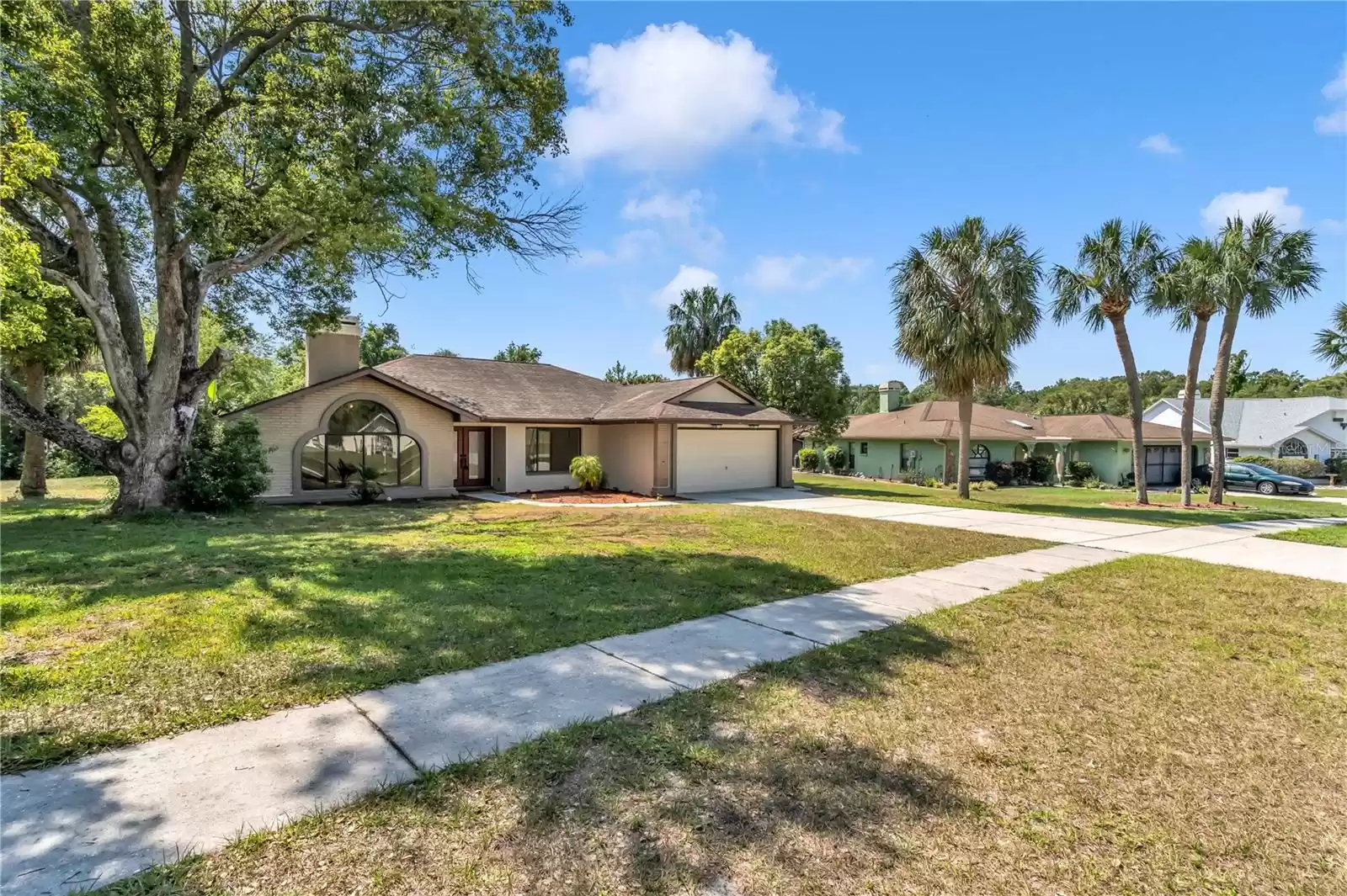 14048 BRUNI DRIVE, SPRING HILL, Florida 34609, 3 Bedrooms Bedrooms, ,2 BathroomsBathrooms,Residential,For Sale,BRUNI,MFRU8242140