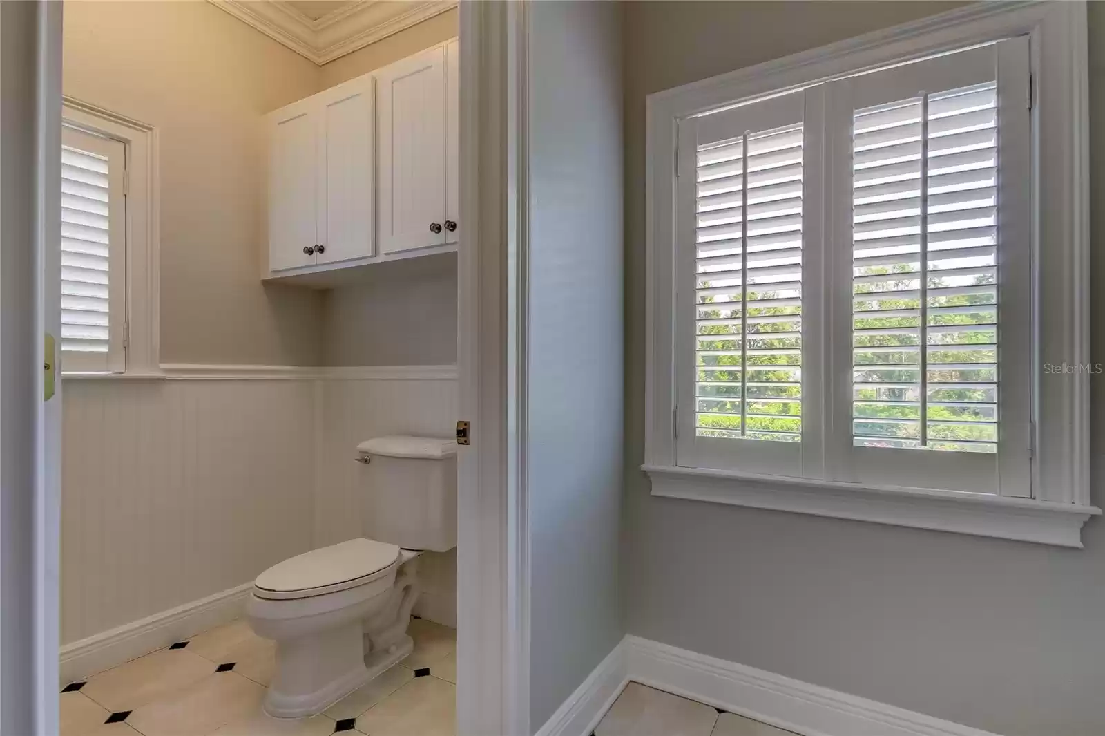 Secondary bathroom