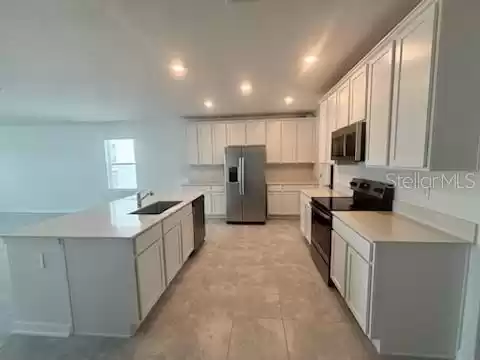 4206 PEBBLES THROW DRIVE, KISSIMMEE, Florida 34746, 5 Bedrooms Bedrooms, ,2 BathroomsBathrooms,Residential Lease,For Rent,PEBBLES THROW,MFRS5104714