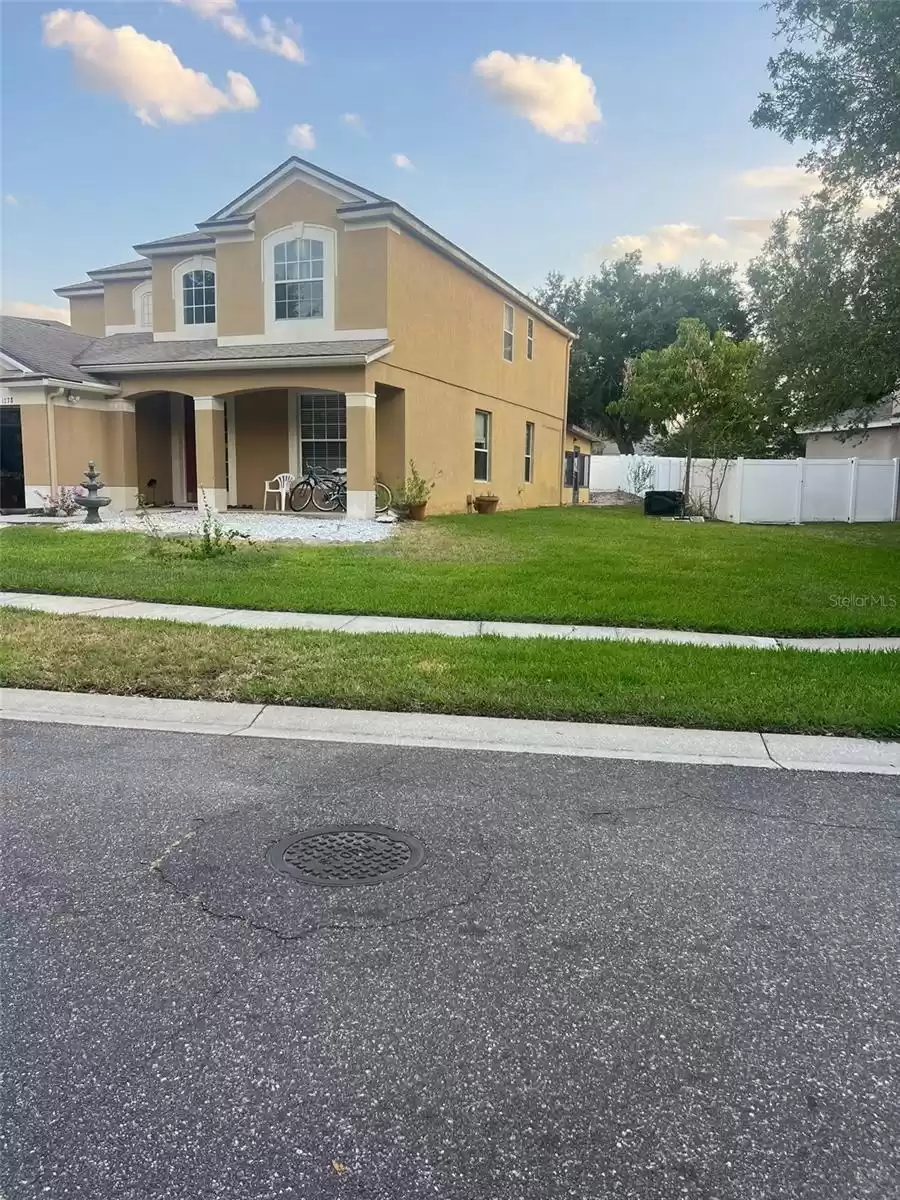 1278 SNUG HARBOR DRIVE, CASSELBERRY, Florida 32707, 4 Bedrooms Bedrooms, ,4 BathroomsBathrooms,Residential Lease,For Rent,SNUG HARBOR,MFRO6204414