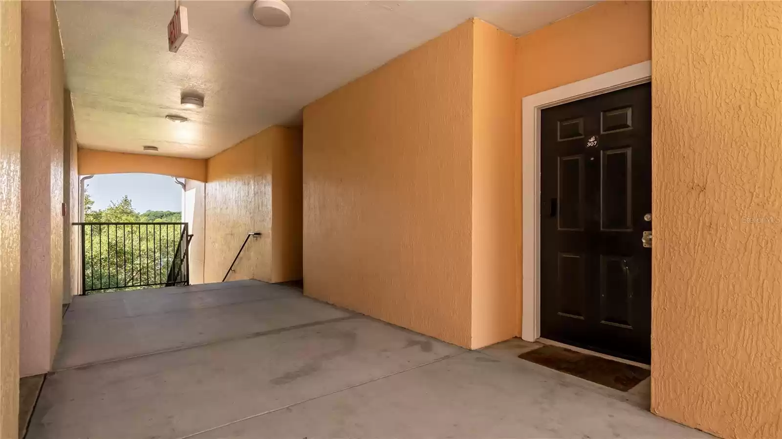 3480 SOHO STREET, ORLANDO, Florida 32835, 2 Bedrooms Bedrooms, ,2 BathroomsBathrooms,Residential,For Sale,SOHO,MFRO6203256