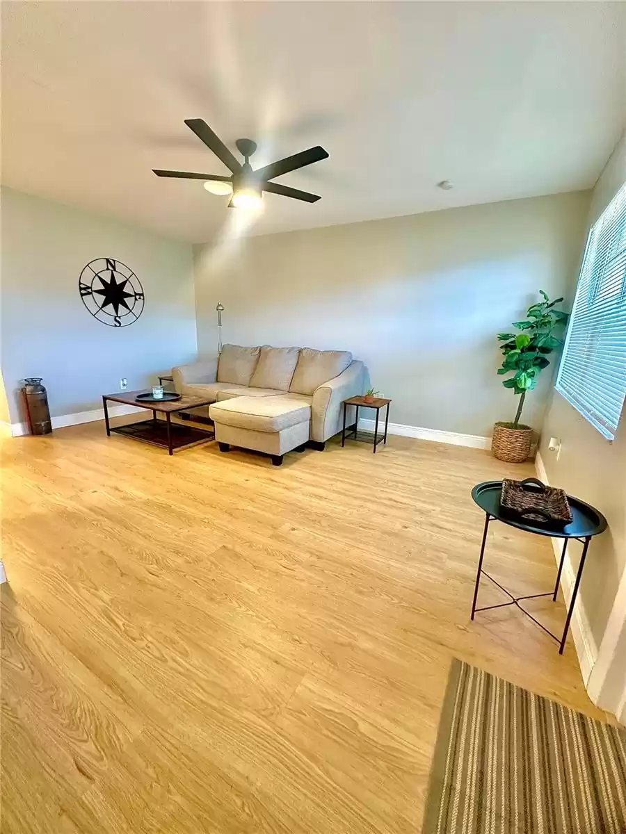 5955 18TH STREET, ST PETERSBURG, Florida 33714, 1 Bedroom Bedrooms, ,1 BathroomBathrooms,Residential,For Sale,18TH,MFRU8242328