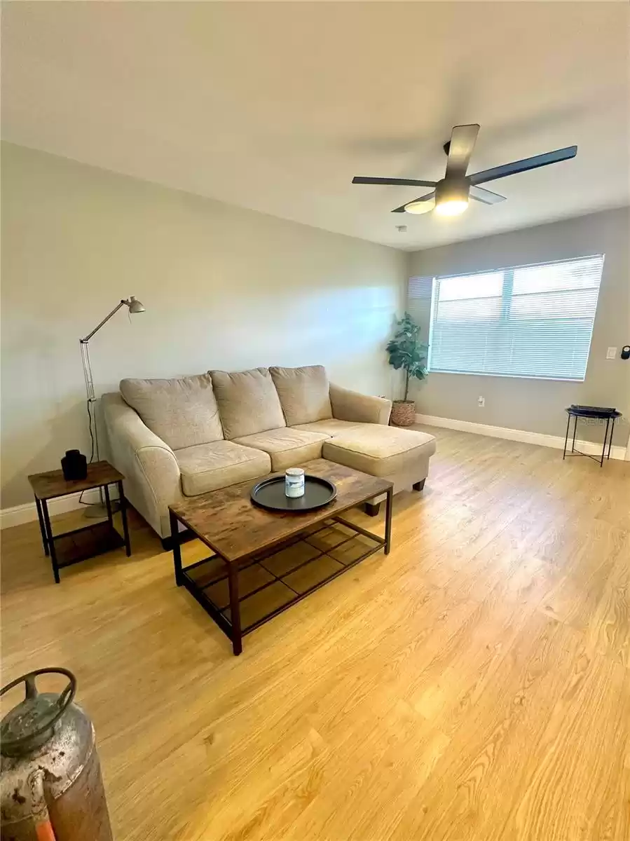 5955 18TH STREET, ST PETERSBURG, Florida 33714, 1 Bedroom Bedrooms, ,1 BathroomBathrooms,Residential,For Sale,18TH,MFRU8242328