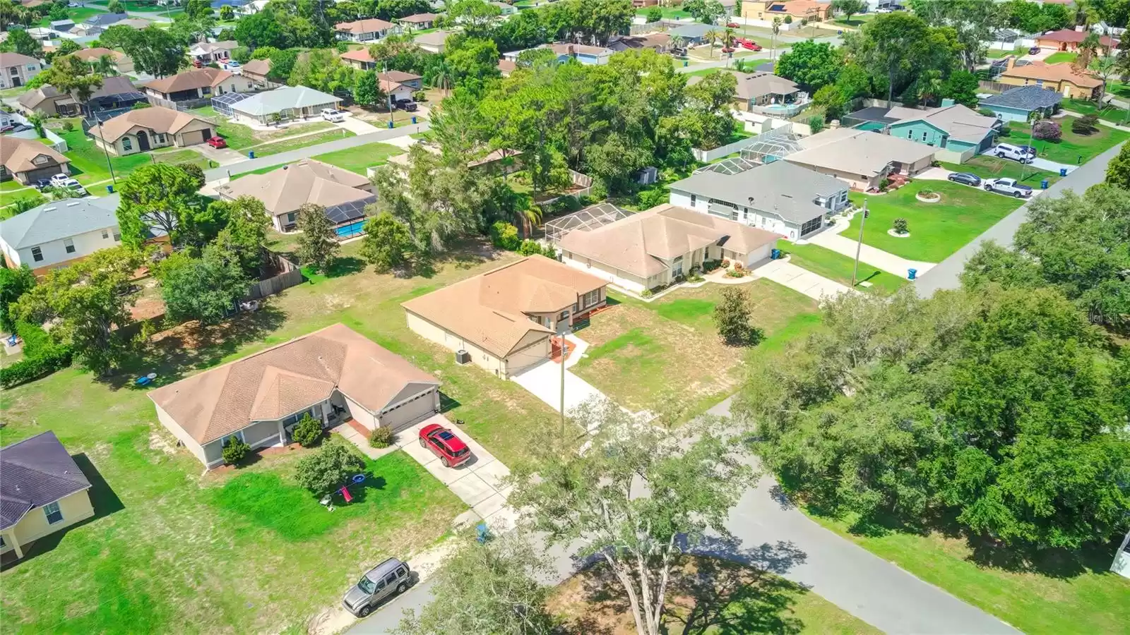 11032 RED COACH STREET, SPRING HILL, Florida 34608, 3 Bedrooms Bedrooms, ,2 BathroomsBathrooms,Residential,For Sale,RED COACH,MFRT3525582