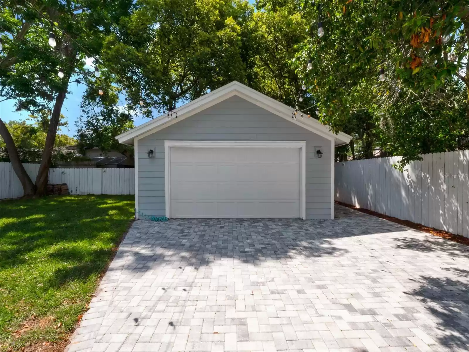 1 Car Oversized Detached Garage