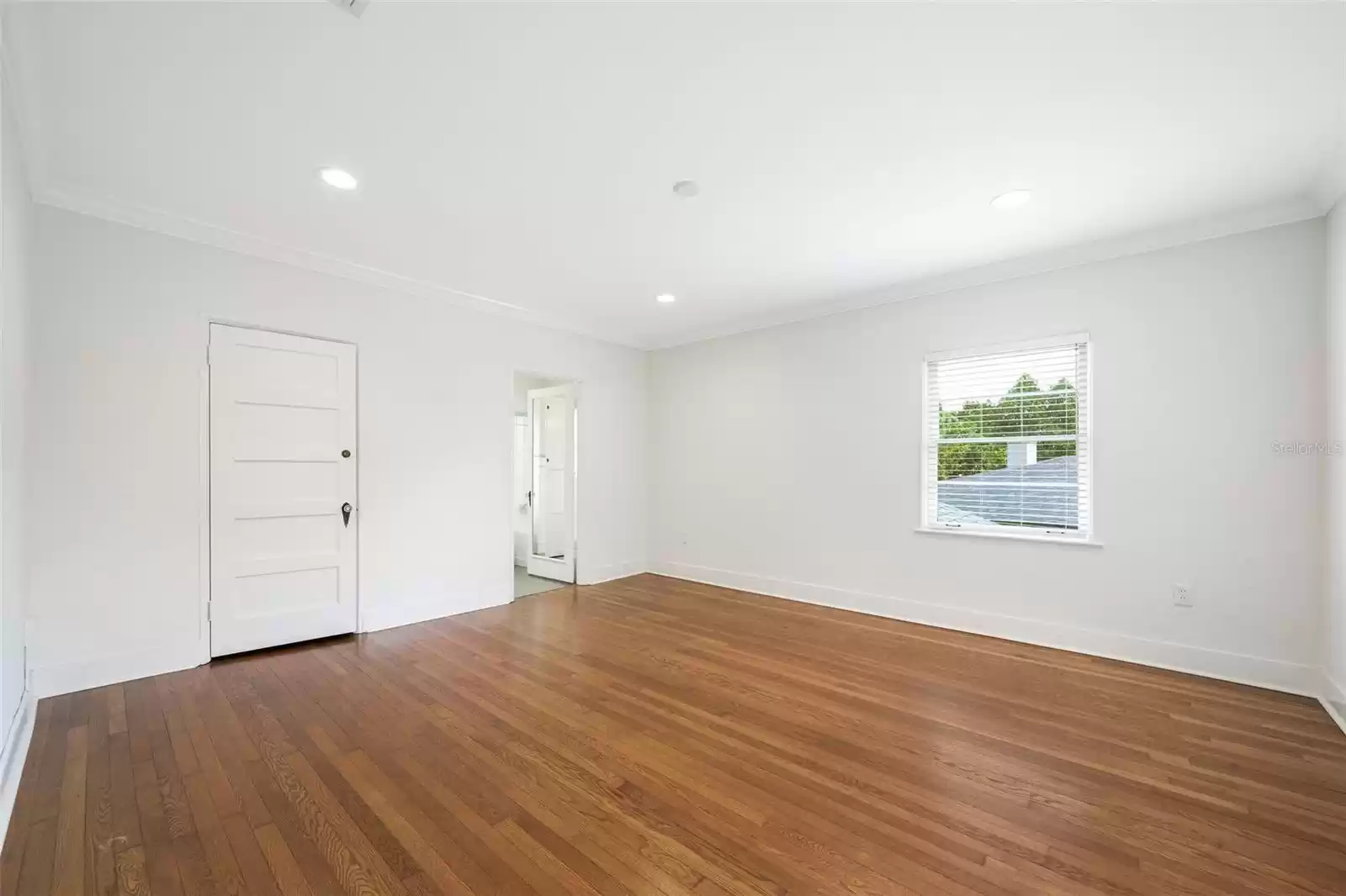 Bedroom 3 looking toward Jack & Jill bath