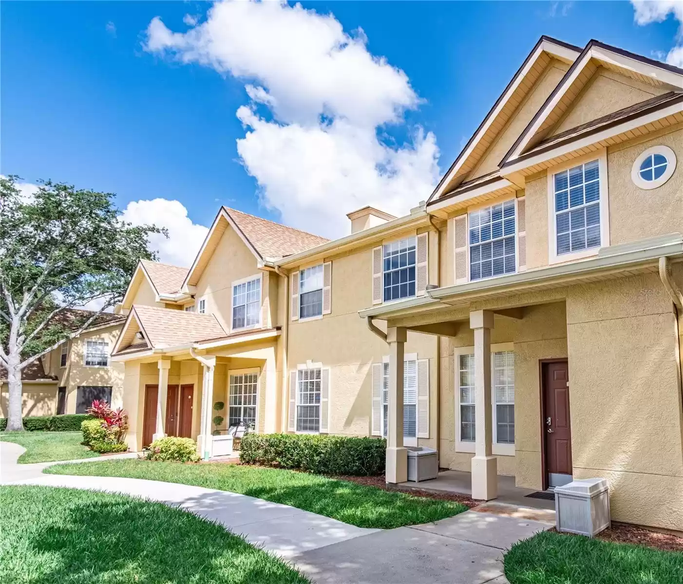 ALTAMONTE SPRINGS, Florida 32714, 4 Bedrooms Bedrooms, ,2 BathroomsBathrooms,Residential,For Sale,MFRO6200794