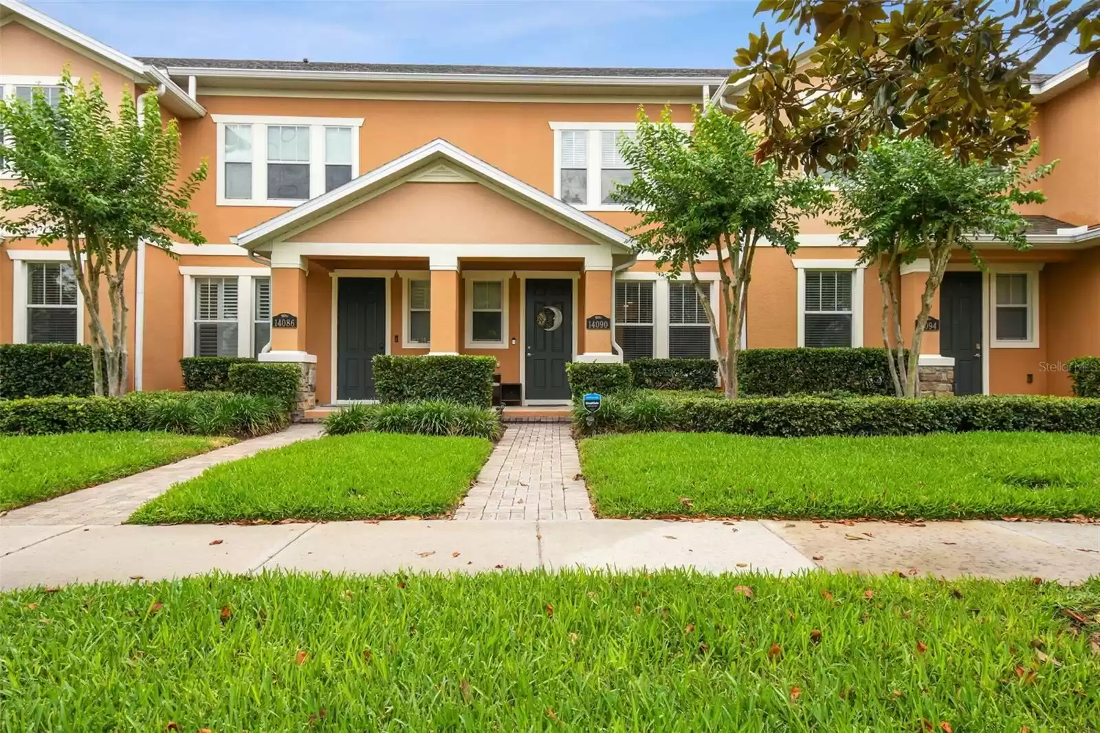 14090 AVENUE OF THE GROVES, WINTER GARDEN, Florida 34787, 2 Bedrooms Bedrooms, ,2 BathroomsBathrooms,Residential,For Sale,AVENUE OF THE GROVES,MFRO6205434