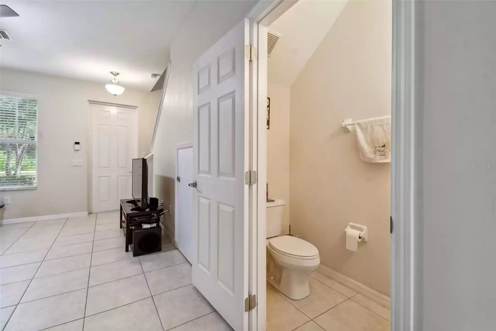 14090 AVENUE OF THE GROVES, WINTER GARDEN, Florida 34787, 2 Bedrooms Bedrooms, ,2 BathroomsBathrooms,Residential,For Sale,AVENUE OF THE GROVES,MFRO6205434