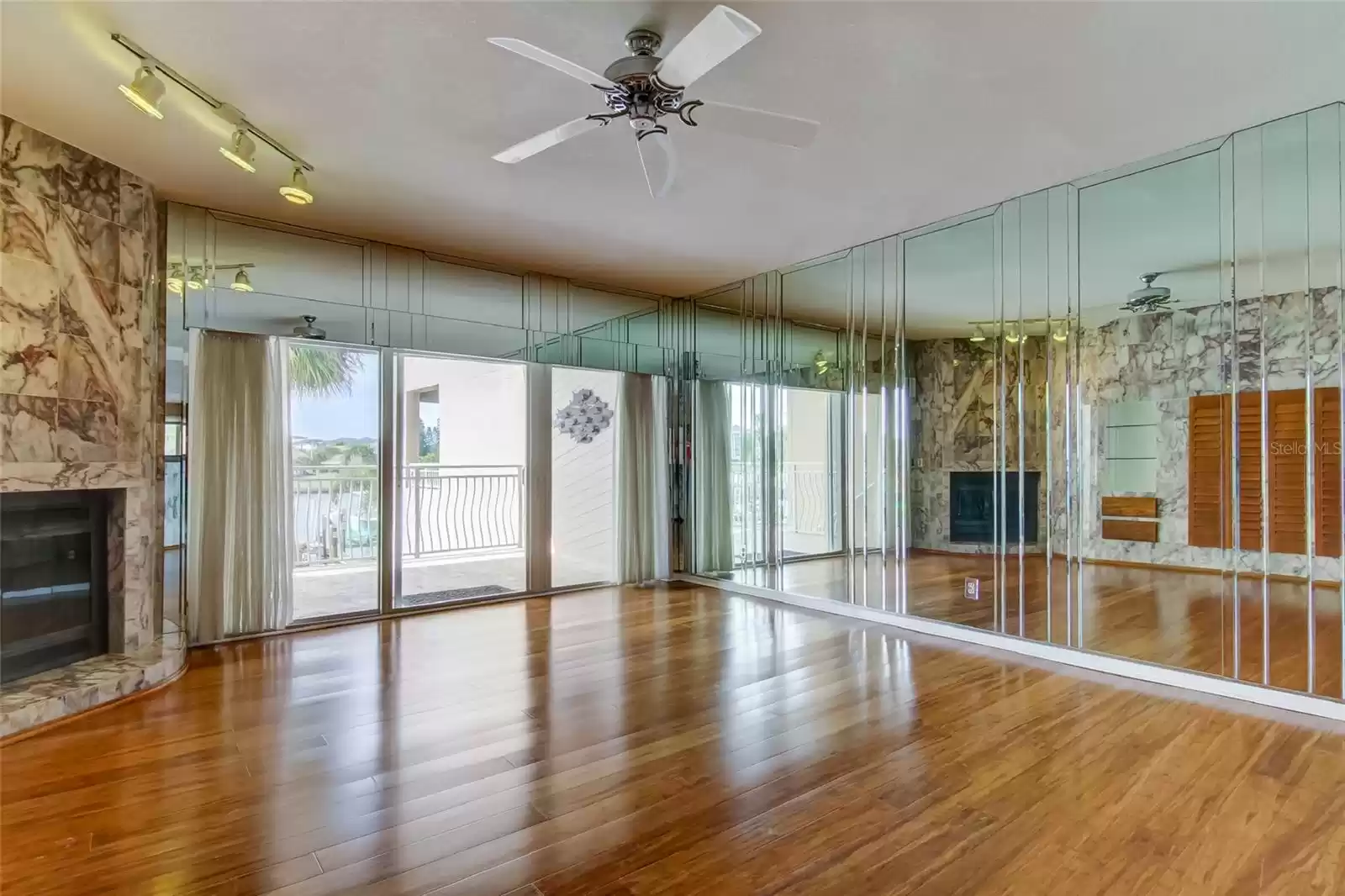 936 PINELLAS BAYWAY, TIERRA VERDE, Florida 33715, 2 Bedrooms Bedrooms, ,2 BathroomsBathrooms,Residential,For Sale,PINELLAS BAYWAY,MFRU8228176