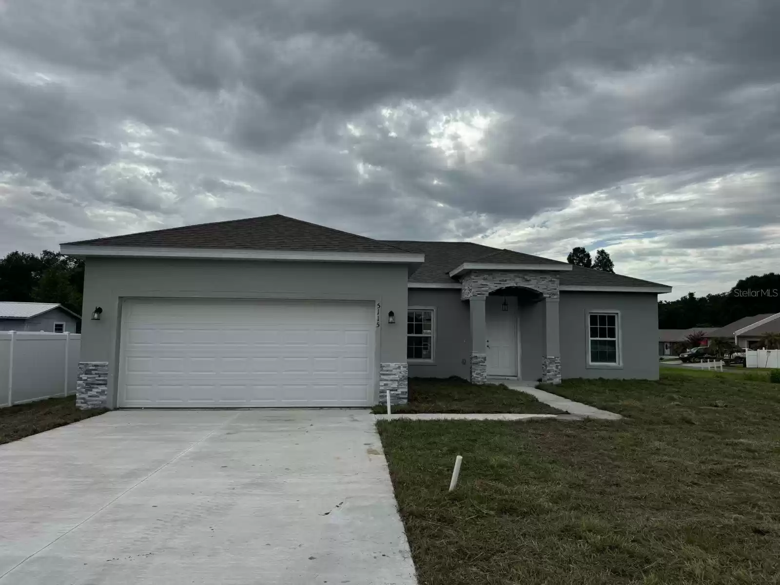 5115 OLD HIGHWAY 37, LAKELAND, Florida 33811, 3 Bedrooms Bedrooms, ,2 BathroomsBathrooms,Residential,For Sale,OLD HIGHWAY 37,MFRS5104693