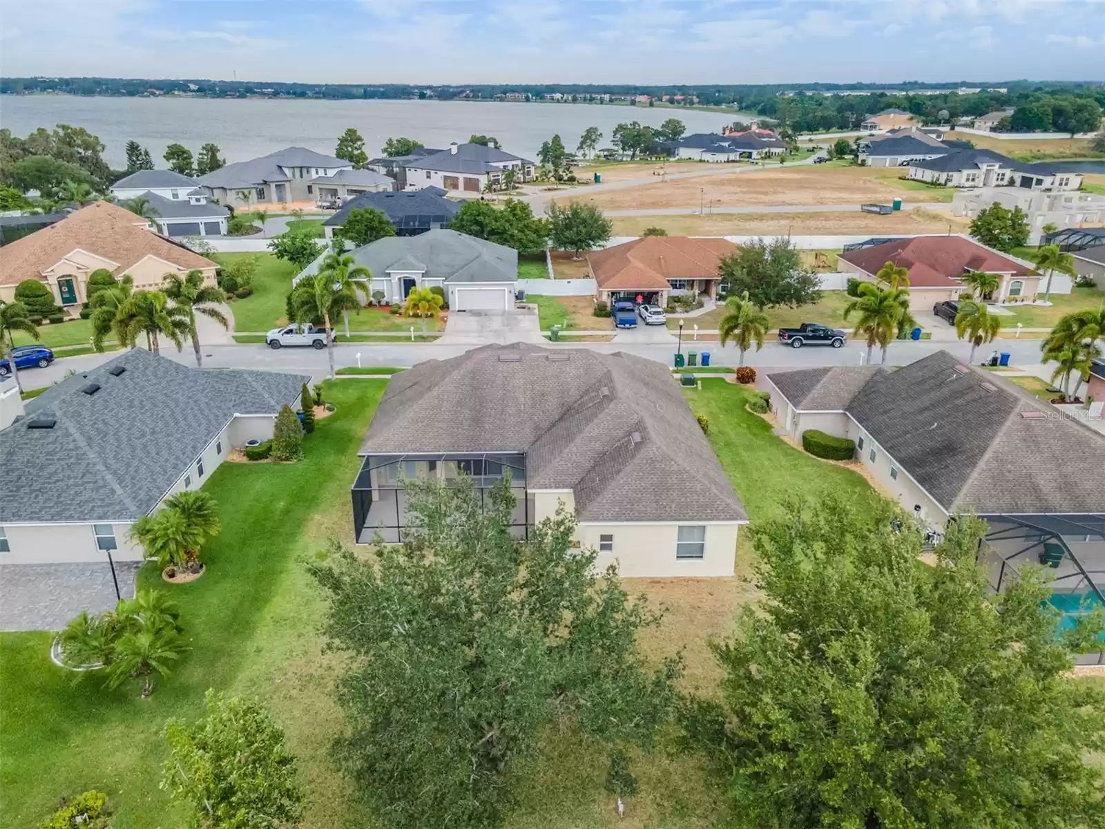 4442 MANDOLIN BOULEVARD, WINTER HAVEN, Florida 33884, 4 Bedrooms Bedrooms, ,3 BathroomsBathrooms,Residential,For Sale,MANDOLIN,MFRT3526085