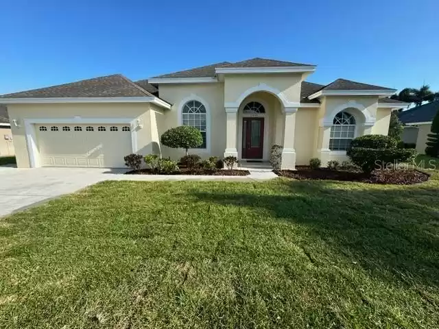 4442 MANDOLIN BOULEVARD, WINTER HAVEN, Florida 33884, 4 Bedrooms Bedrooms, ,3 BathroomsBathrooms,Residential,For Sale,MANDOLIN,MFRT3526085