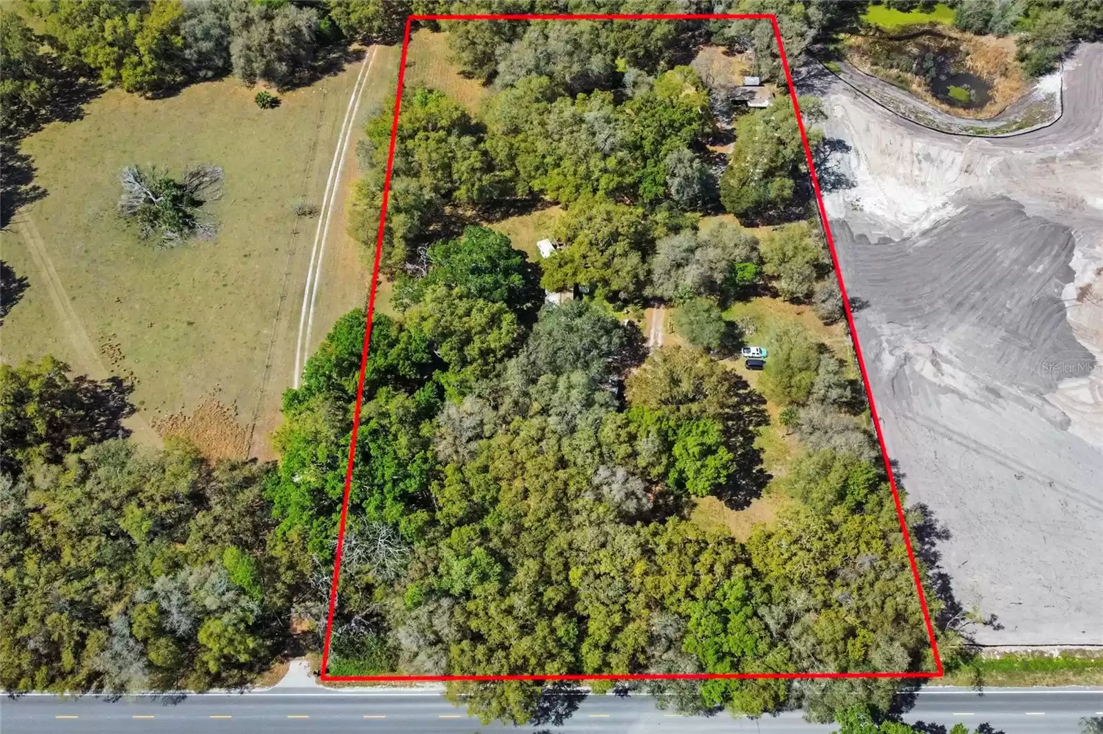 26711 COUNTY ROAD 33, GROVELAND, Florida 34736, 2 Bedrooms Bedrooms, ,1 BathroomBathrooms,Residential,For Sale,COUNTY ROAD 33,MFRG5082480