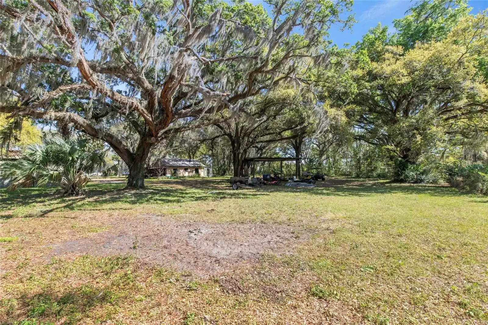 26711 COUNTY ROAD 33, GROVELAND, Florida 34736, 2 Bedrooms Bedrooms, ,1 BathroomBathrooms,Residential,For Sale,COUNTY ROAD 33,MFRG5082480