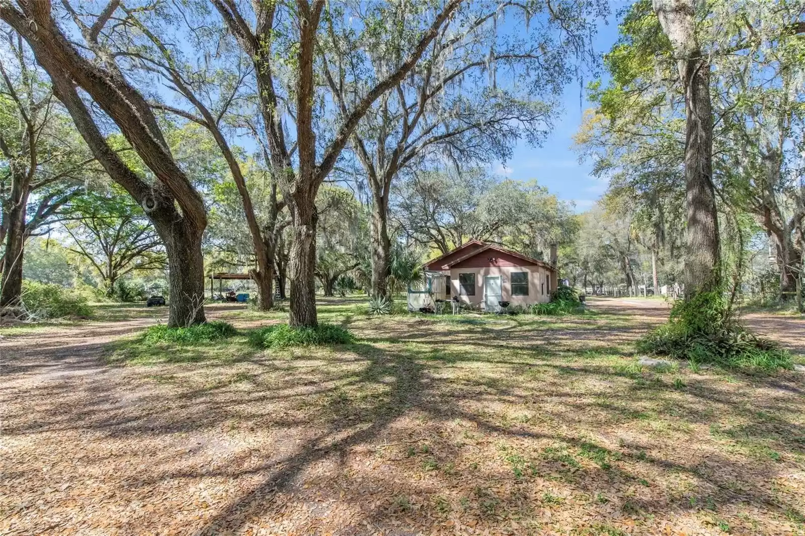 26711 COUNTY ROAD 33, GROVELAND, Florida 34736, 2 Bedrooms Bedrooms, ,1 BathroomBathrooms,Residential,For Sale,COUNTY ROAD 33,MFRG5082480