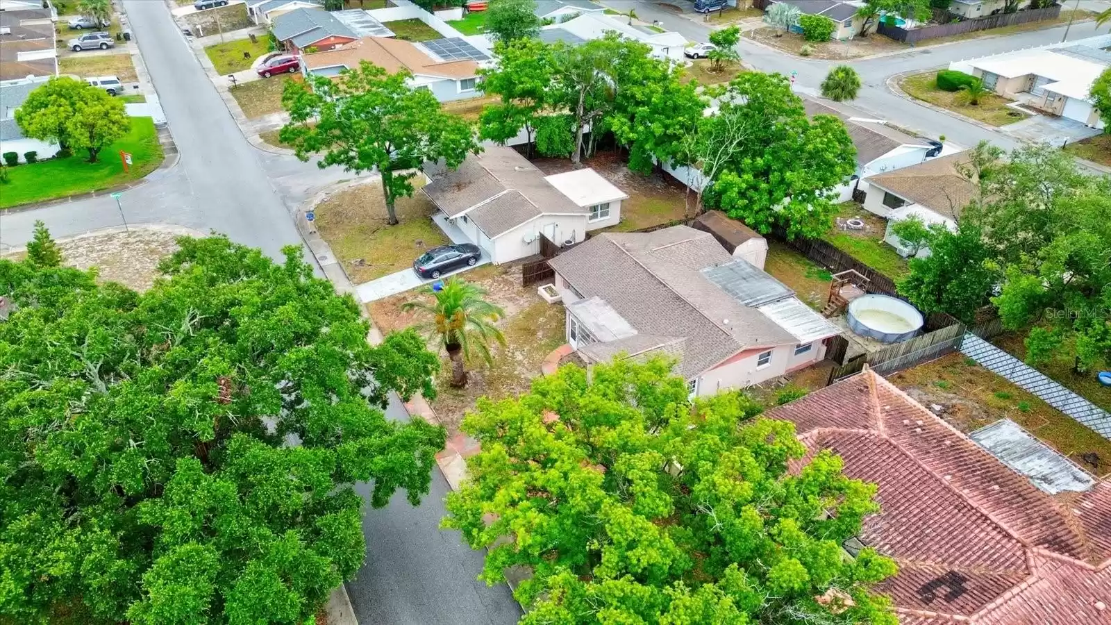 9316 MARK TWAIN LANE, PORT RICHEY, Florida 34668, 2 Bedrooms Bedrooms, ,2 BathroomsBathrooms,Residential,For Sale,MARK TWAIN,MFRU8242936