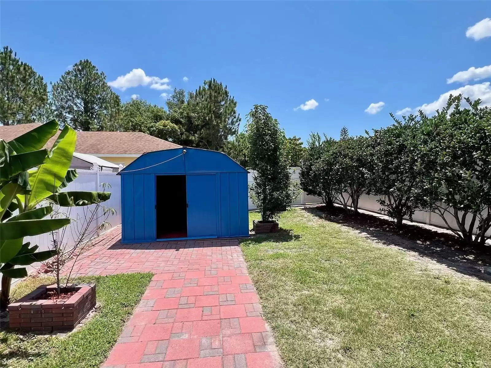 214 GREAT YARMOUTH COURT, KISSIMMEE, Florida 34758, 3 Bedrooms Bedrooms, ,2 BathroomsBathrooms,Residential,For Sale,GREAT YARMOUTH,MFRO6208795