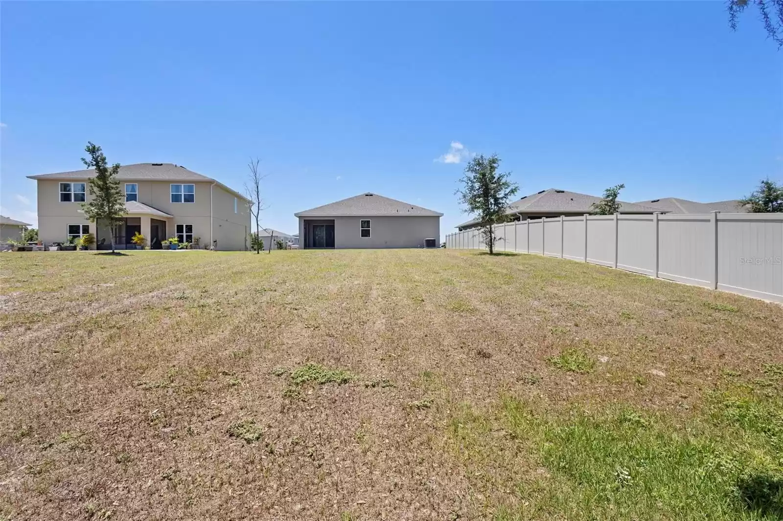 653 JUPITER BEACH ROAD, GROVELAND, Florida 34736, 3 Bedrooms Bedrooms, ,2 BathroomsBathrooms,Residential,For Sale,JUPITER BEACH,MFRO6206220