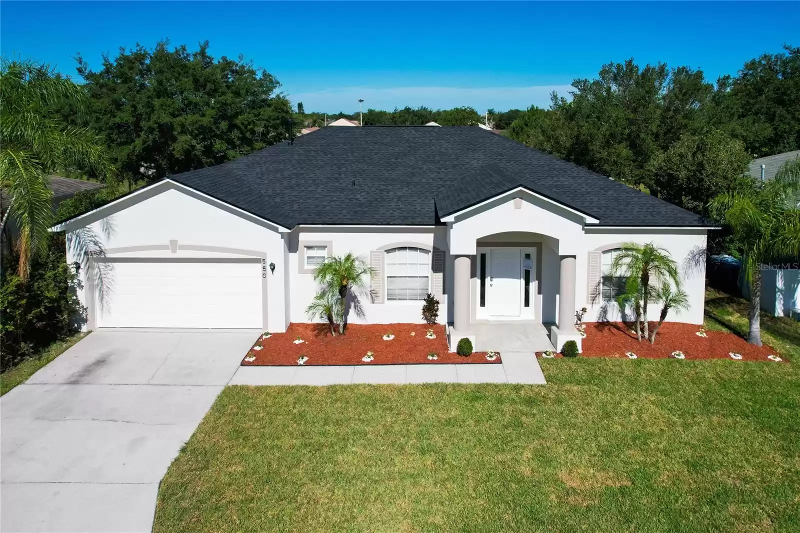 550 REDDICKS CIRCLE, WINTER HAVEN, Florida 33884, 3 Bedrooms Bedrooms, ,2 BathroomsBathrooms,Residential,For Sale,REDDICKS,MFRO6208753