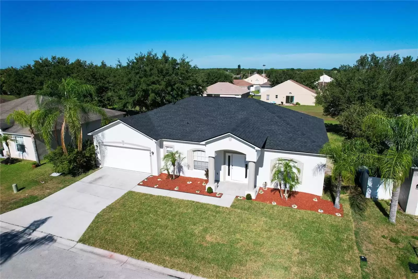 550 REDDICKS CIRCLE, WINTER HAVEN, Florida 33884, 3 Bedrooms Bedrooms, ,2 BathroomsBathrooms,Residential,For Sale,REDDICKS,MFRO6208753