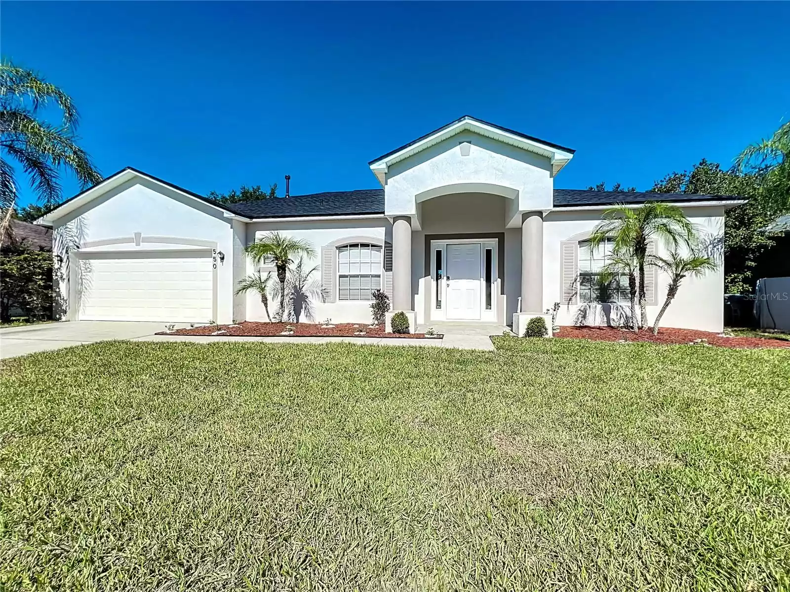 550 REDDICKS CIRCLE, WINTER HAVEN, Florida 33884, 3 Bedrooms Bedrooms, ,2 BathroomsBathrooms,Residential,For Sale,REDDICKS,MFRO6208753