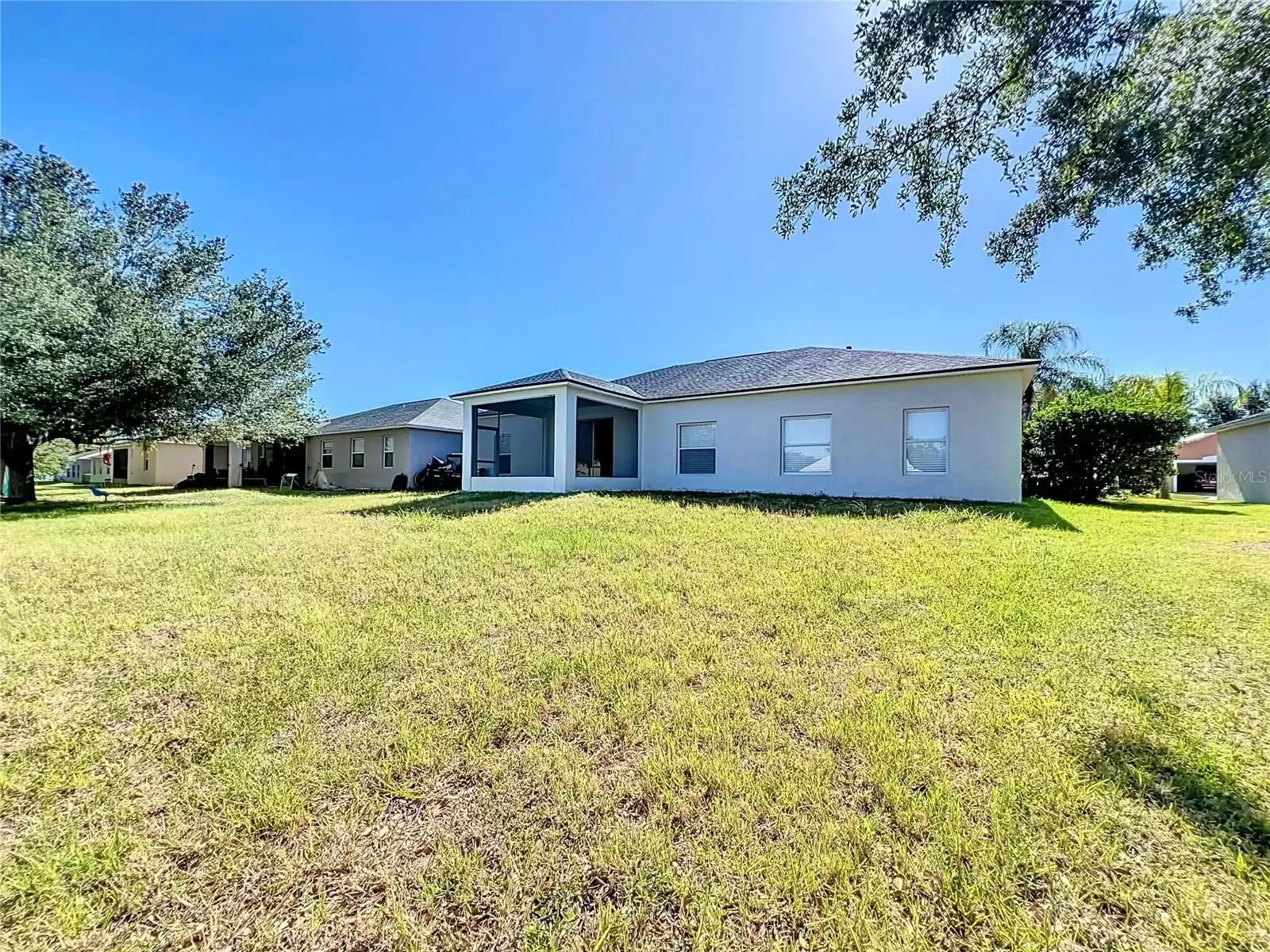 550 REDDICKS CIRCLE, WINTER HAVEN, Florida 33884, 3 Bedrooms Bedrooms, ,2 BathroomsBathrooms,Residential,For Sale,REDDICKS,MFRO6208753