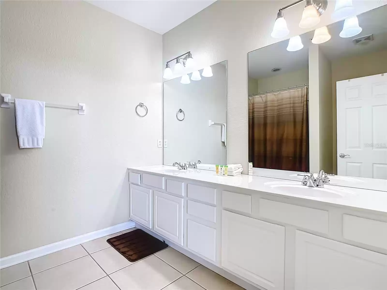 4815 TIDECREST AVE UNIT 161, ORLANDO, Florida 32819, 3 Bedrooms Bedrooms, ,3 BathroomsBathrooms,Residential,For Sale,TIDECREST AVE UNIT 161,MFRO6208955