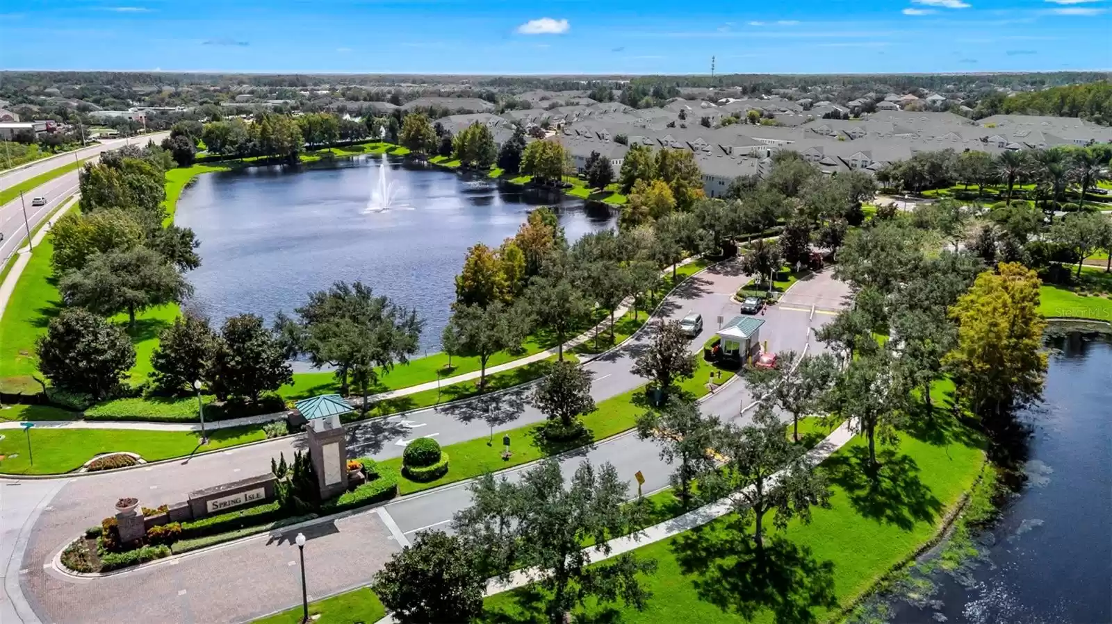 aerial view of spring isle entrance