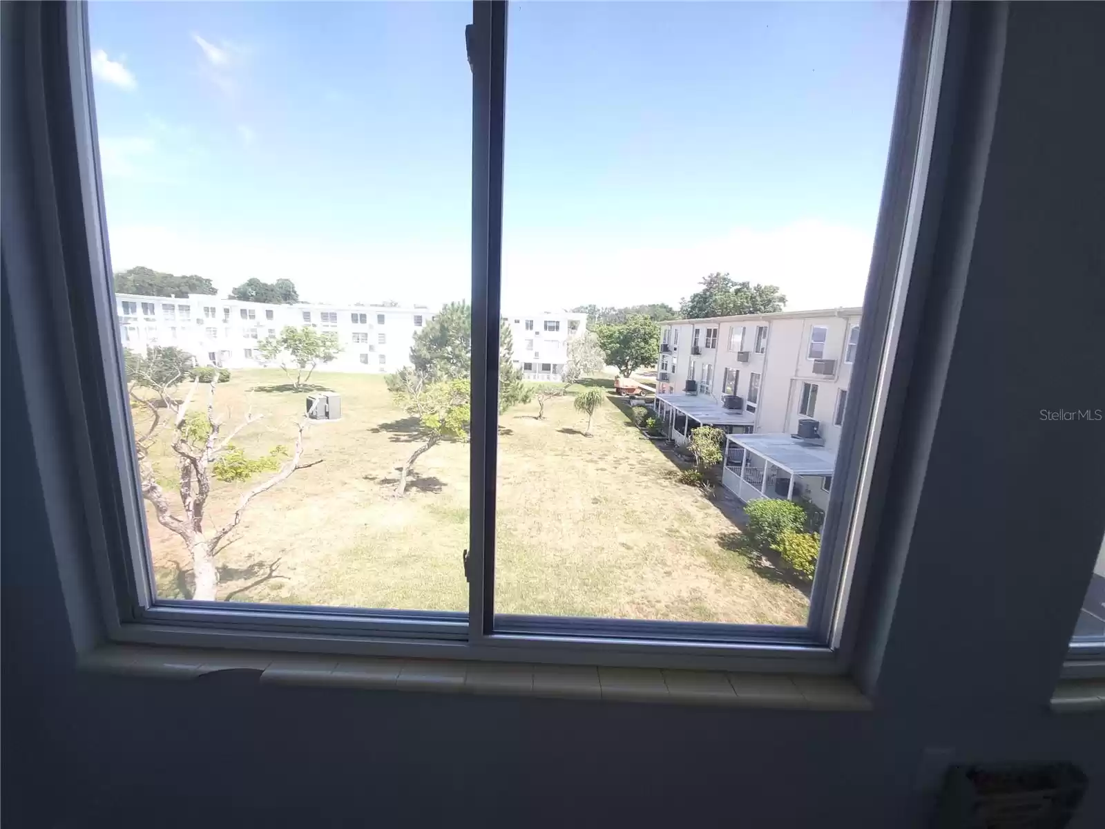 2433 BRAZILIA DRIVE, CLEARWATER, Florida 33763, 1 Bedroom Bedrooms, ,1 BathroomBathrooms,Residential,For Sale,BRAZILIA,MFRU8243499