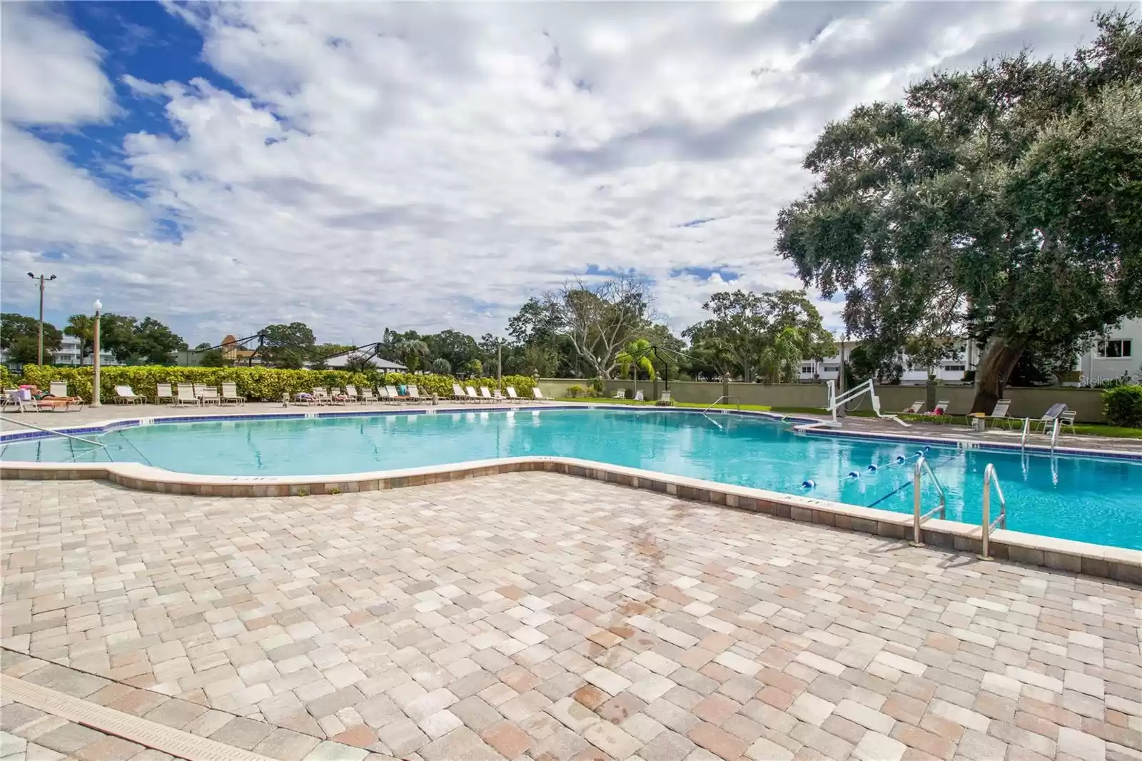 2433 BRAZILIA DRIVE, CLEARWATER, Florida 33763, 1 Bedroom Bedrooms, ,1 BathroomBathrooms,Residential,For Sale,BRAZILIA,MFRU8243499