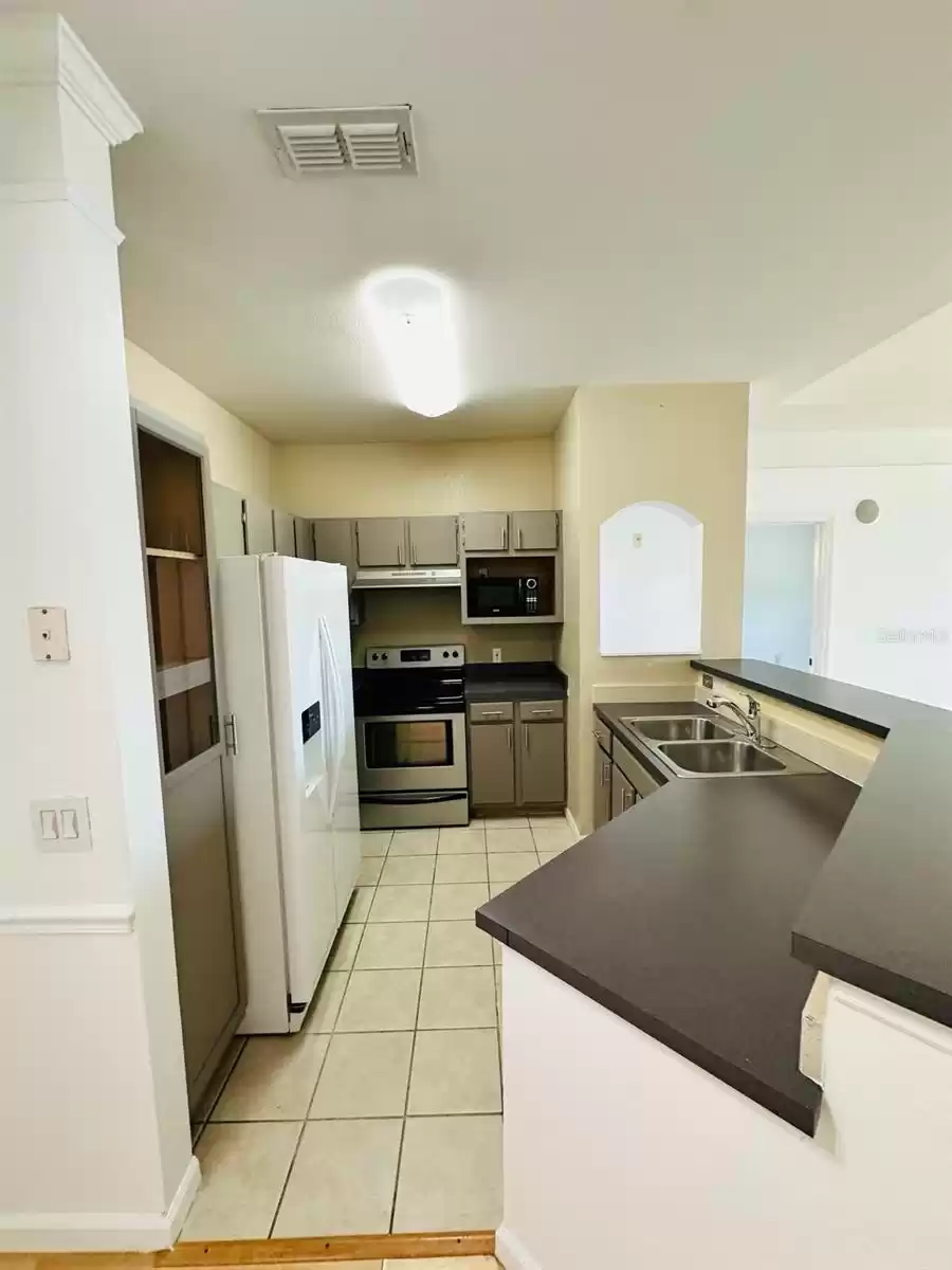 3209 PARKCHESTER SQUARE BOULEVARD, ORLANDO, Florida 32835, 2 Bedrooms Bedrooms, ,2 BathroomsBathrooms,Residential,For Sale,PARKCHESTER SQUARE,MFRS5105784