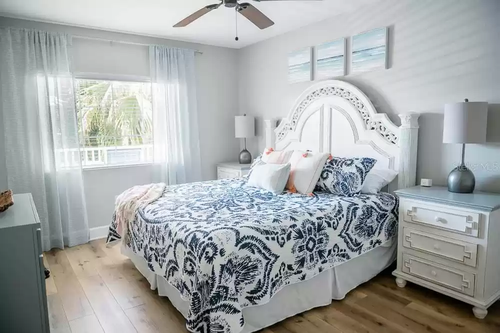 399 C 2ND STREET, INDIAN ROCKS BEACH, Florida 33785, 2 Bedrooms Bedrooms, ,2 BathroomsBathrooms,Residential,For Sale,C 2ND,MFRU8235355