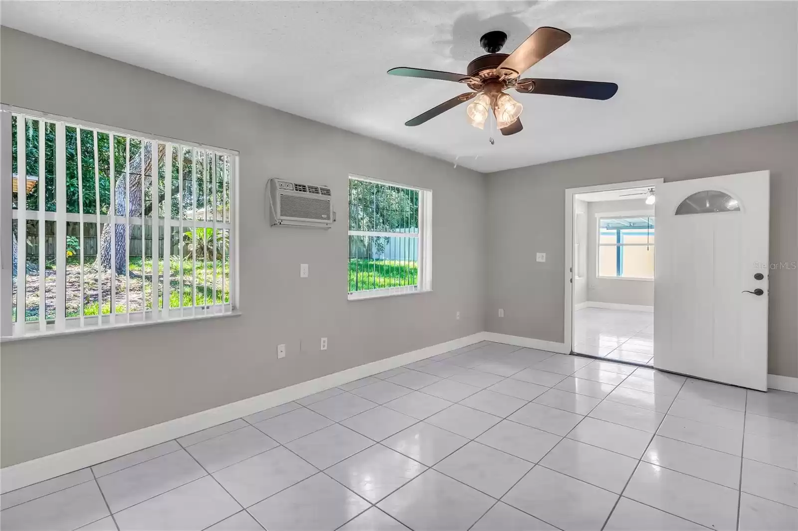 1303 FERENDINA DRIVE, DELTONA, Florida 32725, 4 Bedrooms Bedrooms, ,3 BathroomsBathrooms,Residential,For Sale,FERENDINA,MFRO6209058