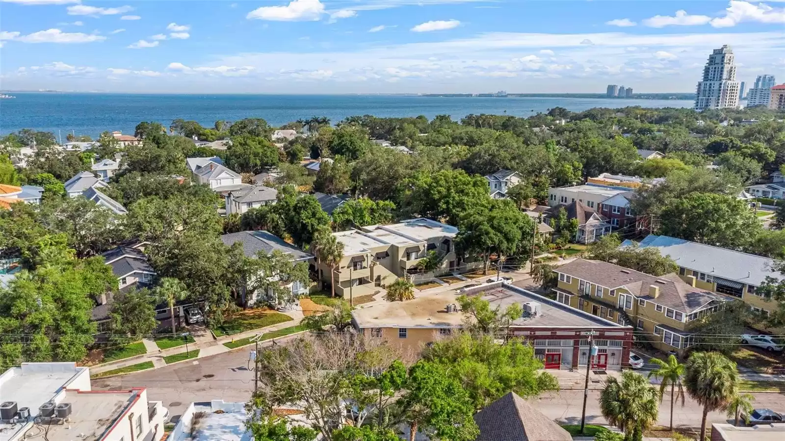 Historic Hyde Park area with Bayshore Blvd