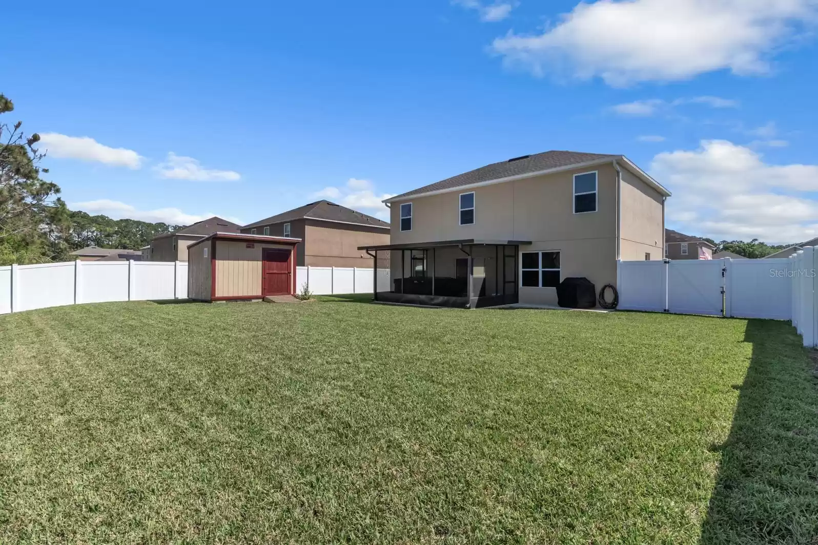 16707 BROADFORD LANE, CLERMONT, Florida 34714, 4 Bedrooms Bedrooms, ,2 BathroomsBathrooms,Residential,For Sale,BROADFORD,MFRO6210025