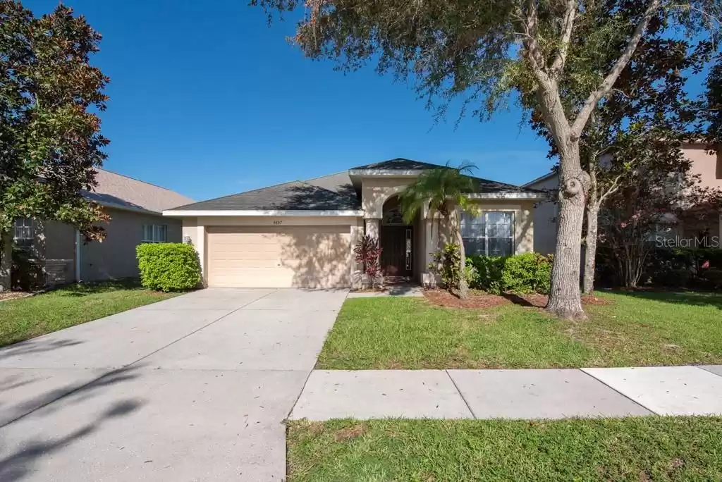 4407 HUDDLESTONE DRIVE, WESLEY CHAPEL, Florida 33545, 3 Bedrooms Bedrooms, ,2 BathroomsBathrooms,Residential,For Sale,HUDDLESTONE,MFRT3529899