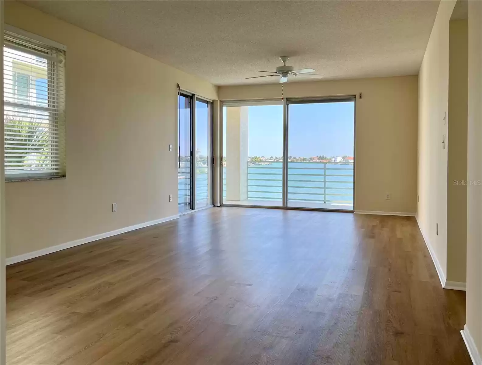 7963 SAILBOAT KEY BOULEVARD, SOUTH PASADENA, Florida 33707, 2 Bedrooms Bedrooms, ,2 BathroomsBathrooms,Residential,For Sale,SAILBOAT KEY,MFRU8243709