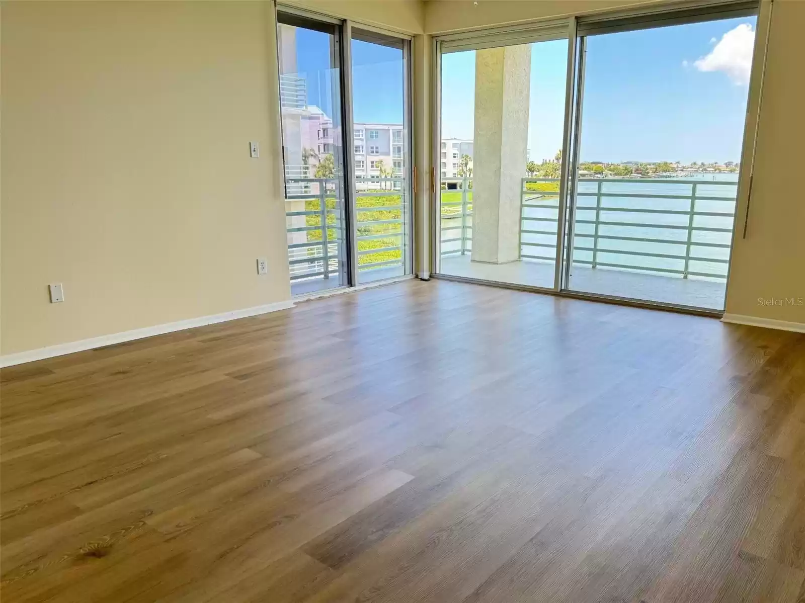 7963 SAILBOAT KEY BOULEVARD, SOUTH PASADENA, Florida 33707, 2 Bedrooms Bedrooms, ,2 BathroomsBathrooms,Residential,For Sale,SAILBOAT KEY,MFRU8243709