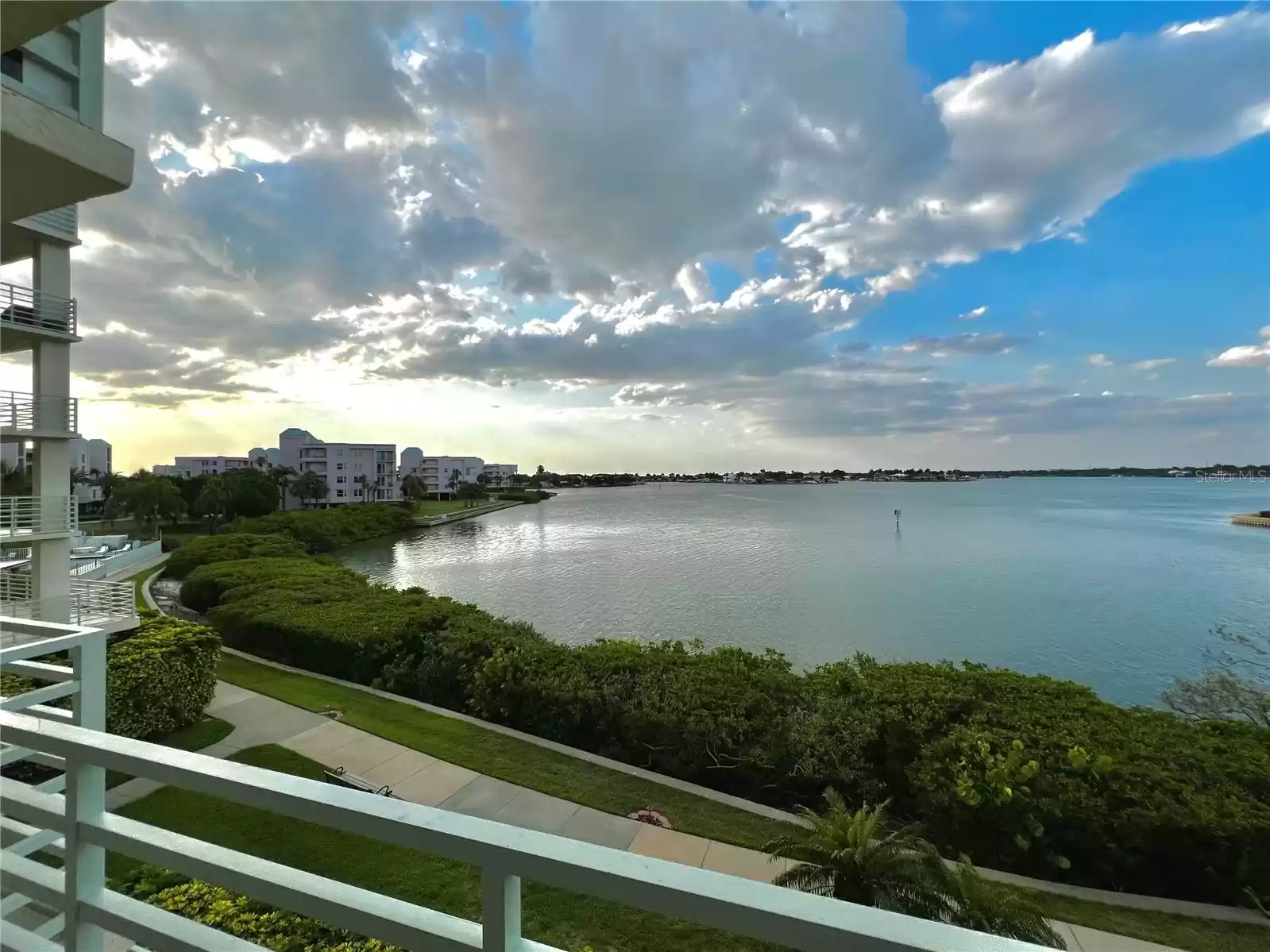 7963 SAILBOAT KEY BOULEVARD, SOUTH PASADENA, Florida 33707, 2 Bedrooms Bedrooms, ,2 BathroomsBathrooms,Residential,For Sale,SAILBOAT KEY,MFRU8243709