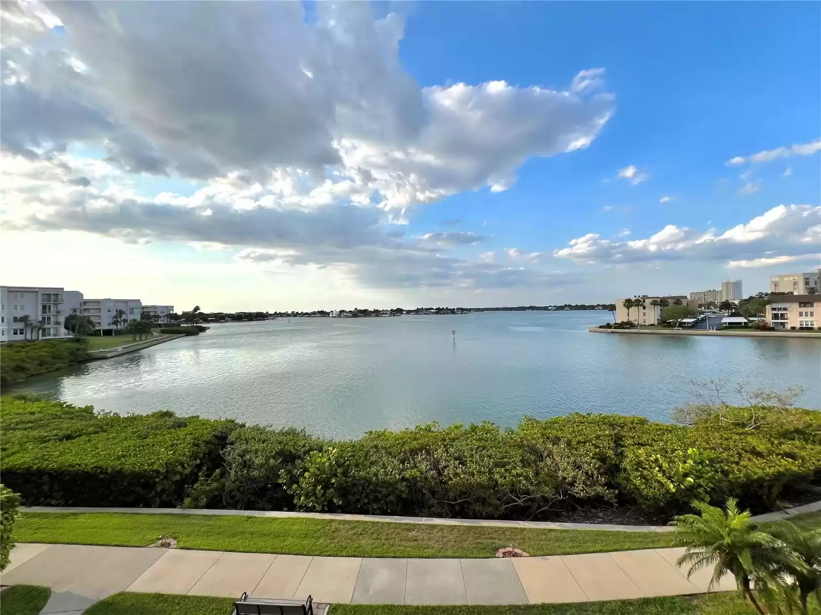 7963 SAILBOAT KEY BOULEVARD, SOUTH PASADENA, Florida 33707, 2 Bedrooms Bedrooms, ,2 BathroomsBathrooms,Residential,For Sale,SAILBOAT KEY,MFRU8243709