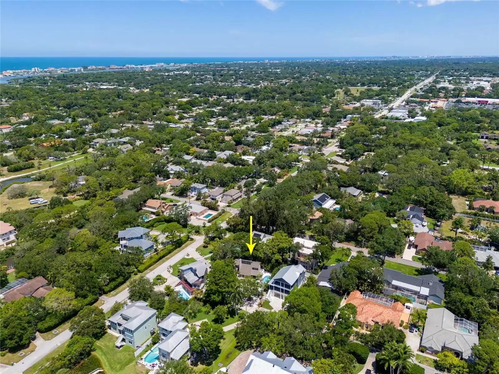 13045 POINSETTIA AVENUE, SEMINOLE, Florida 33776, 4 Bedrooms Bedrooms, ,3 BathroomsBathrooms,Residential,For Sale,POINSETTIA,MFRU8242587