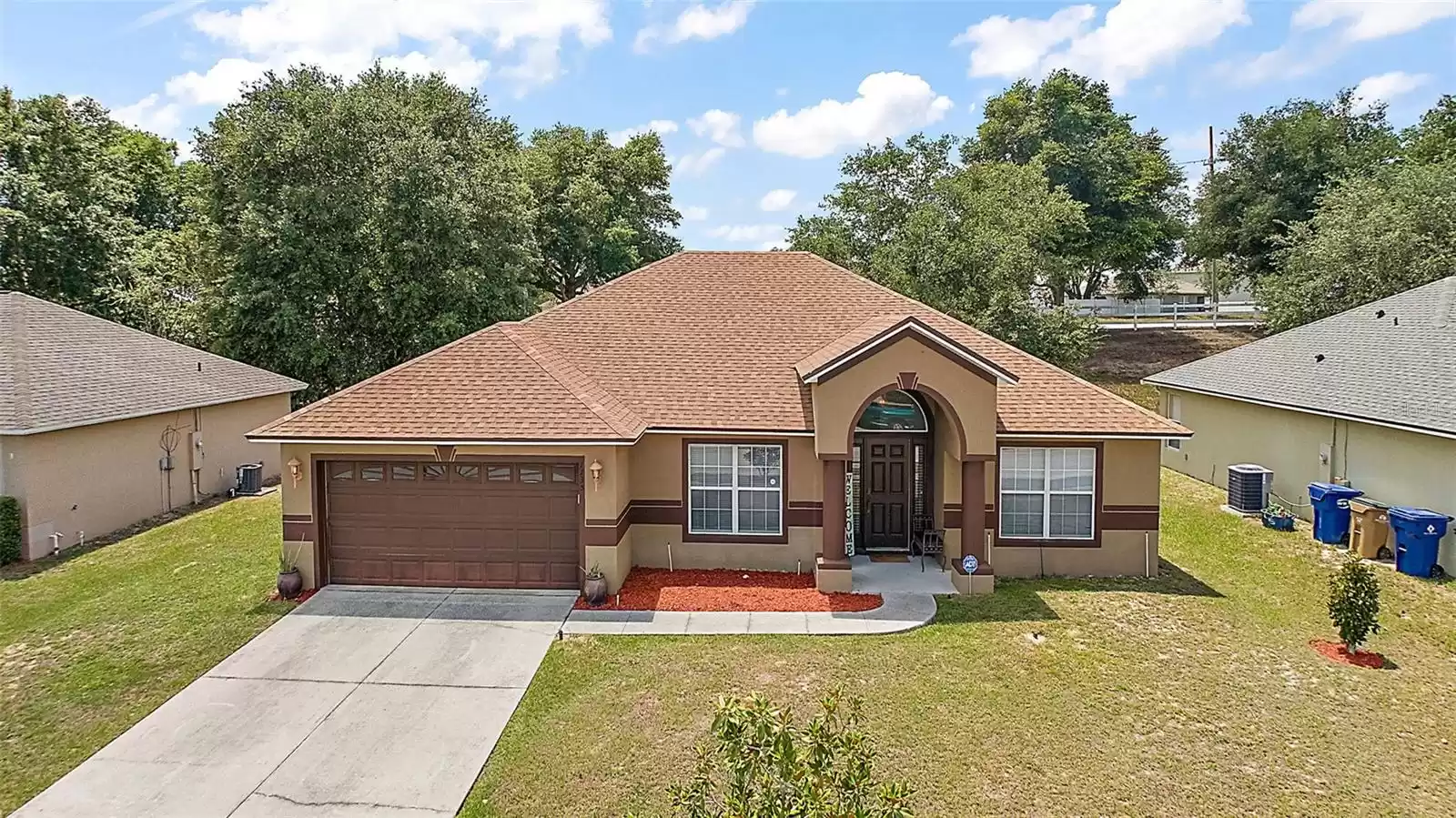 1135 STRATTON AVENUE, GROVELAND, Florida 34736, 4 Bedrooms Bedrooms, ,2 BathroomsBathrooms,Residential,For Sale,STRATTON,MFRO6207204