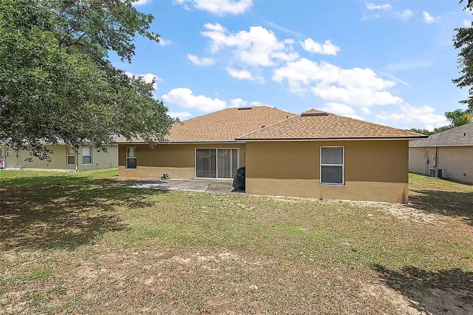 1135 STRATTON AVENUE, GROVELAND, Florida 34736, 4 Bedrooms Bedrooms, ,2 BathroomsBathrooms,Residential,For Sale,STRATTON,MFRO6207204